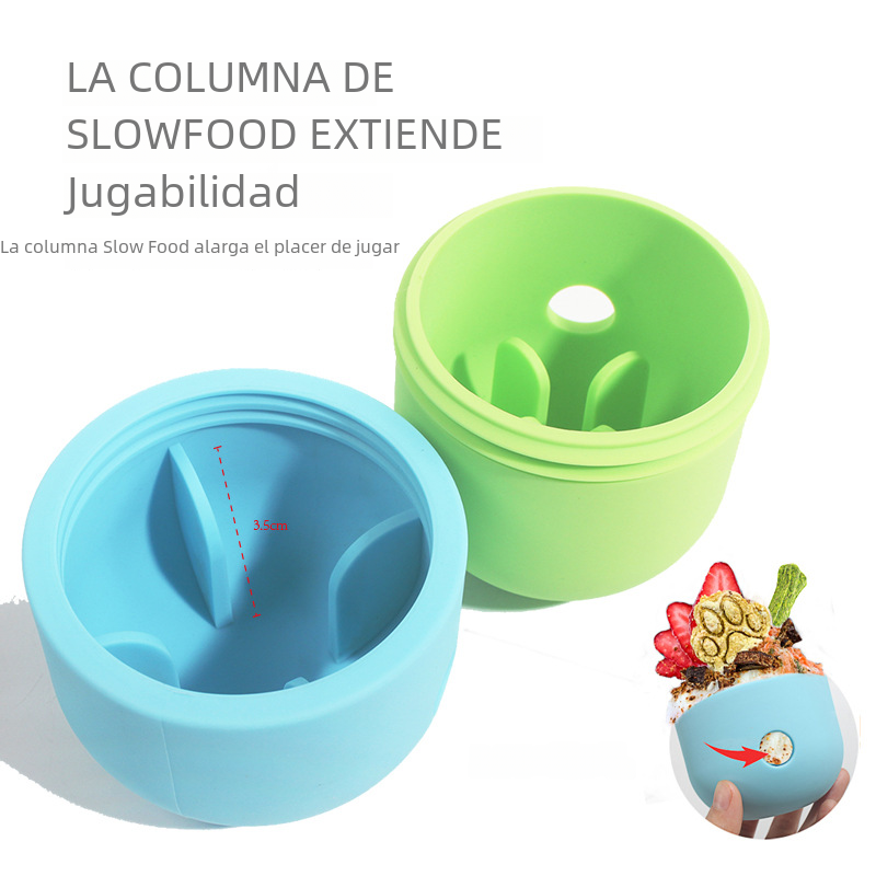 Silicone Dog Feeding Toy Ball for Outdoor Play